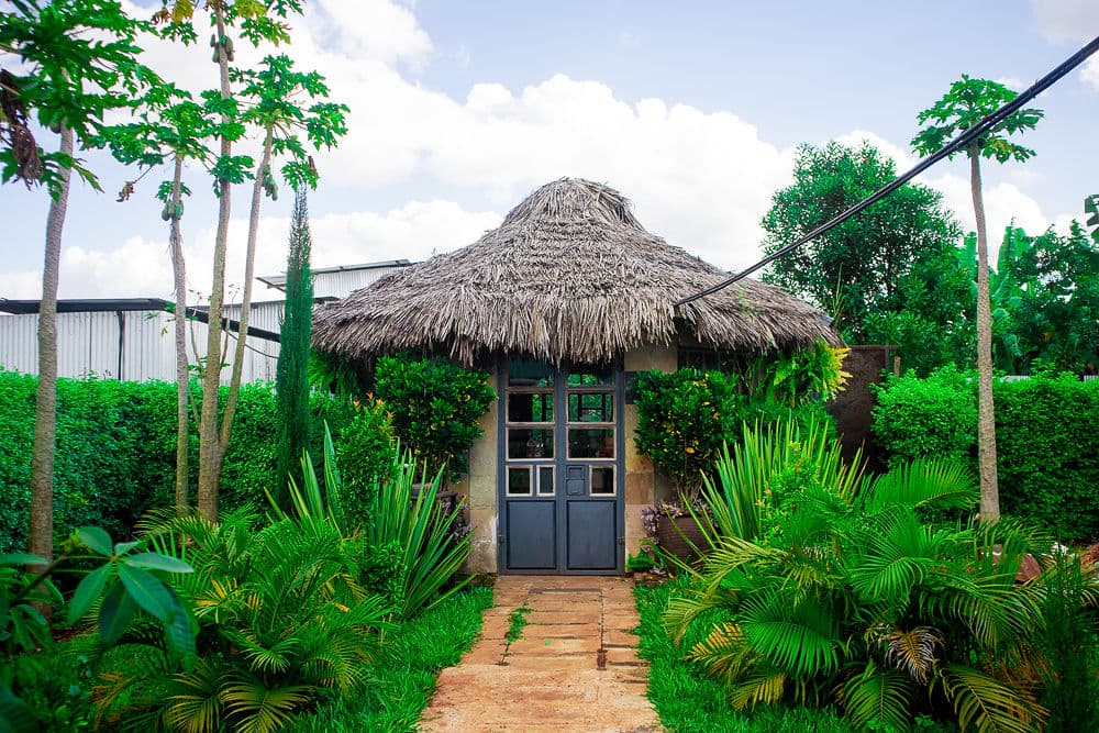 Kwetu Place outdoor seating and grounds